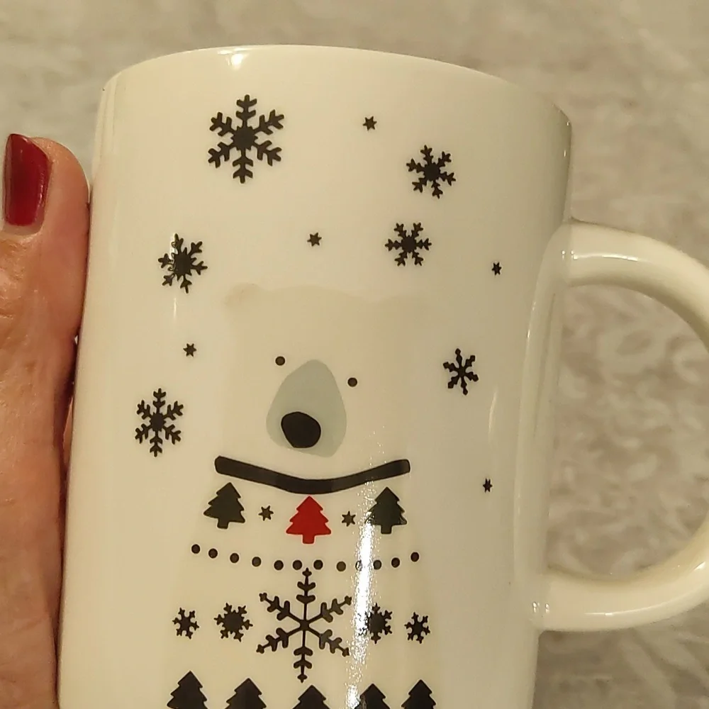 Crate&Barrel Polar Bear Forest Friends Mug White Modern tea coffee cup